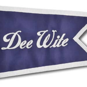 Dee Wite Front